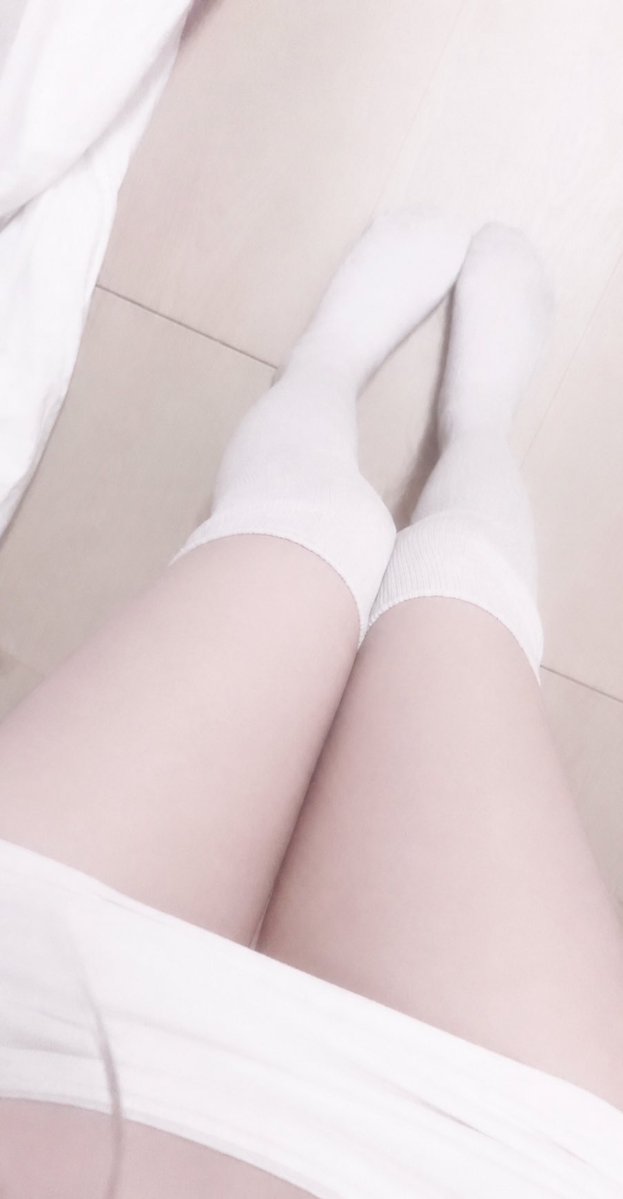 toddlerliek's tweet photo. (๑ᵔ⤙ᵔ๑) #egirl https://t.co/zZRPW7V7WI