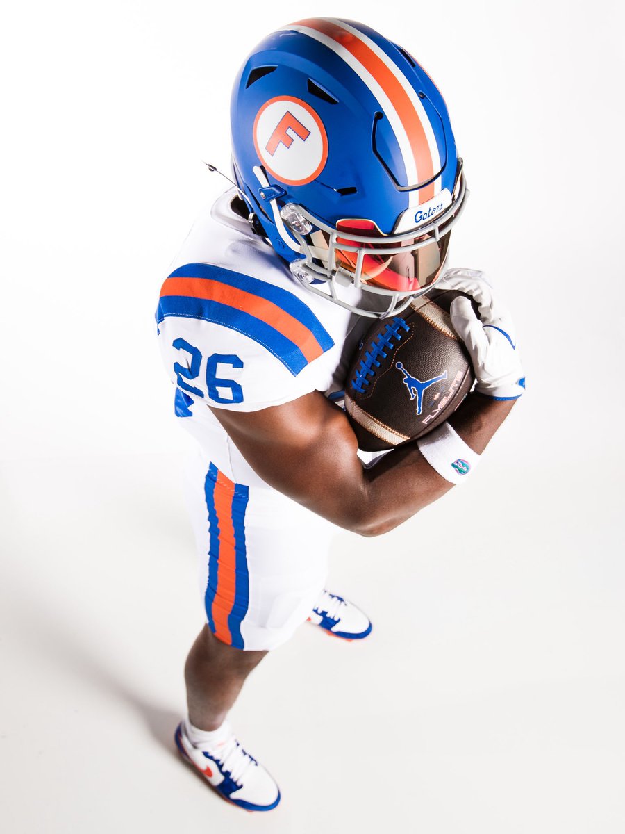 therandomsec's tweet photo. Florida is gonna have the best uniform set in the nation this year.

Not only do they have their classic threads (which are fire), they are adding the ‘66 throwbacks, ALL blues, AND the orange and blue combo 😮‍💨🔥

No one comes close to these uniform combos! https://t.co/FMr1tn5FSA