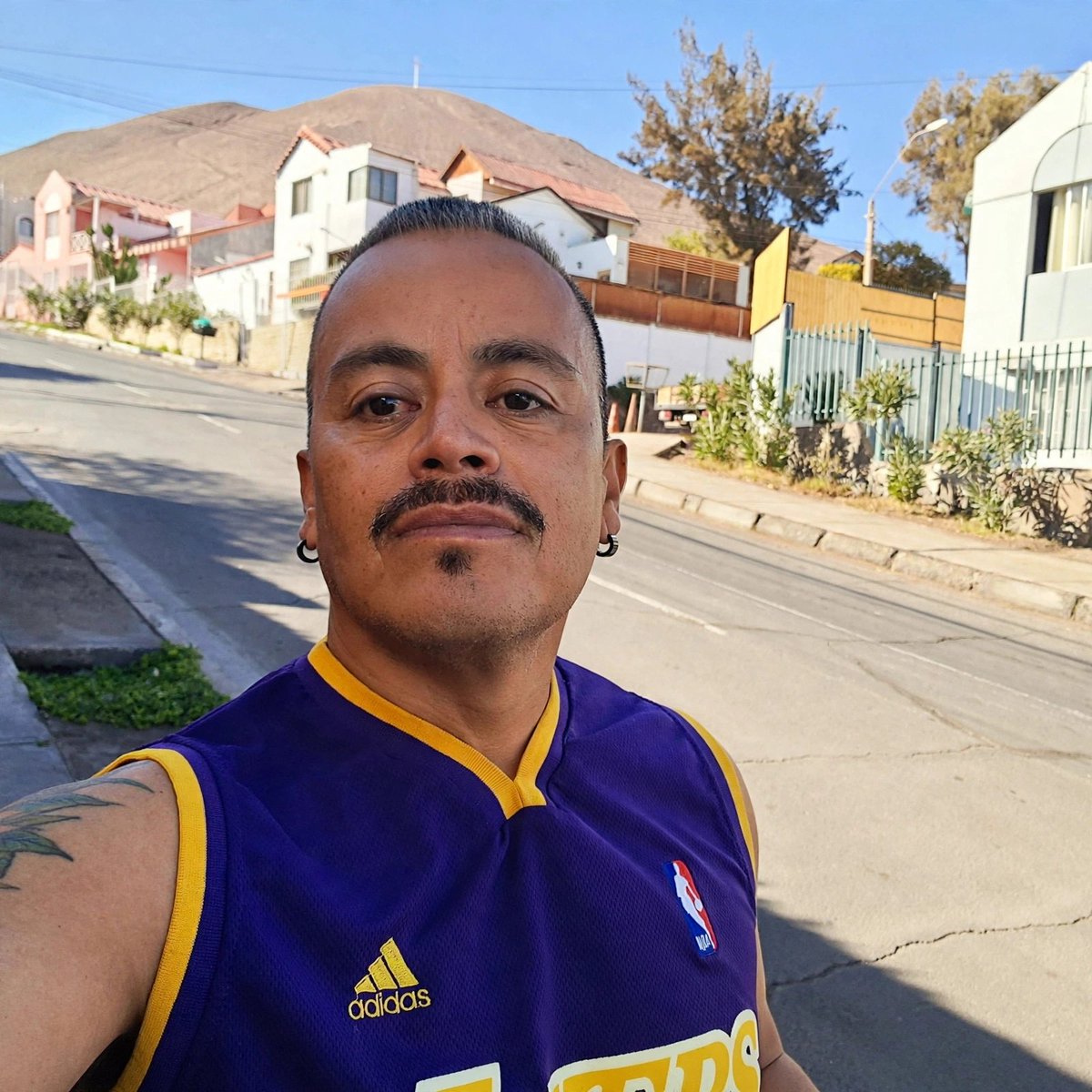 migueli_jackson's tweet photo. Agosto https://t.co/ibPiDTM8Jb