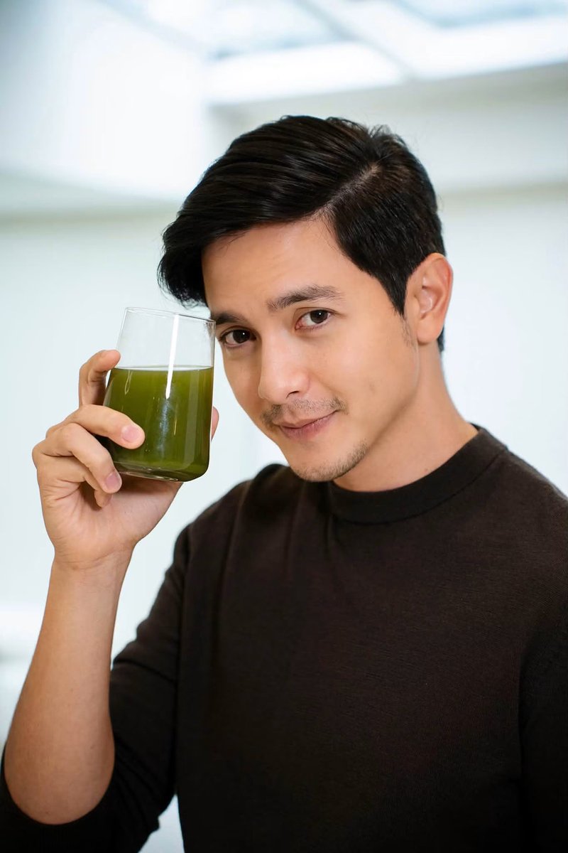AldenTrendsOFC's tweet photo. A glass of Amazing Pure Organic Barley drink keeps our energy levels high and wellness on point, just like ALDEN! 🌿💚 

@aldenrichards02 
#ALDENxIAM 
#IAMAldenRichards
#AmazingPureOrganicBarley
#IAMWORLDWIDE
#ALDENRichards https://t.co/zfwbQ1DN26