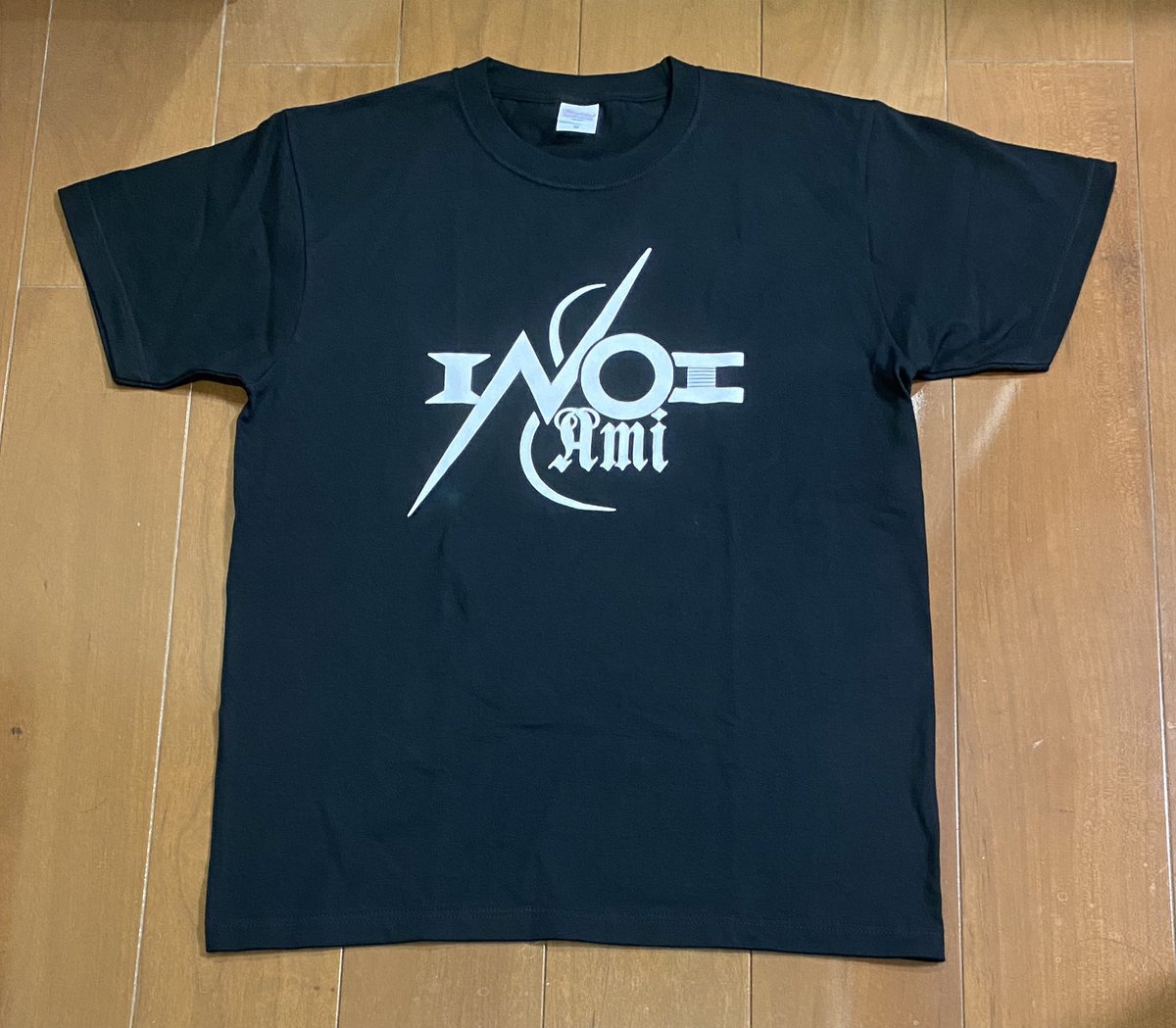 ✨独り言✨ 先日のライブに着て行ったこのサイン入りTシャツですが