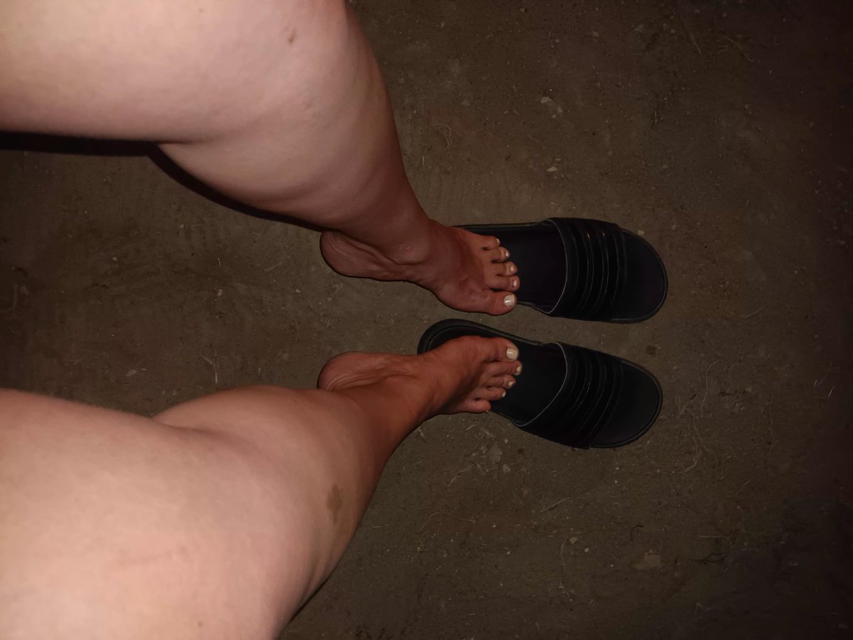 wildsole7's tweet photo. Nite nite #feetfetısh #sole #footfetısh #feet https://t.co/Y5Bhx26Rvr