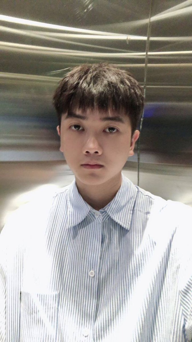 Hunter123217's tweet photo. 无脑傻逼求着被曝光，满足你 https://t.co/mPE9q9qmvX