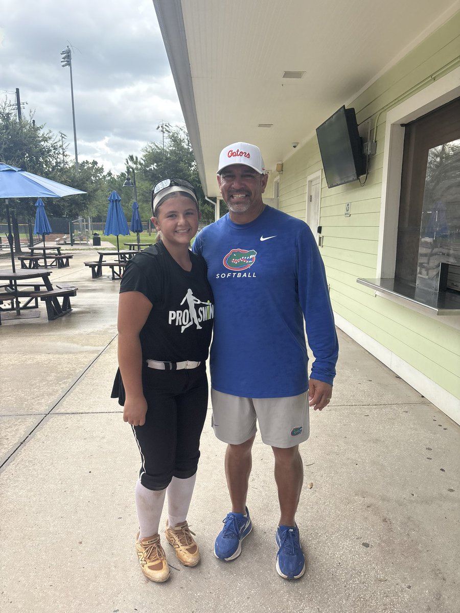 RyannSexton23's tweet photo. Pro swings camp 2026! I had a great 2 days of softball and appreciated all the amazing advice from the coaches and staff! https://t.co/ec54pv0TQq