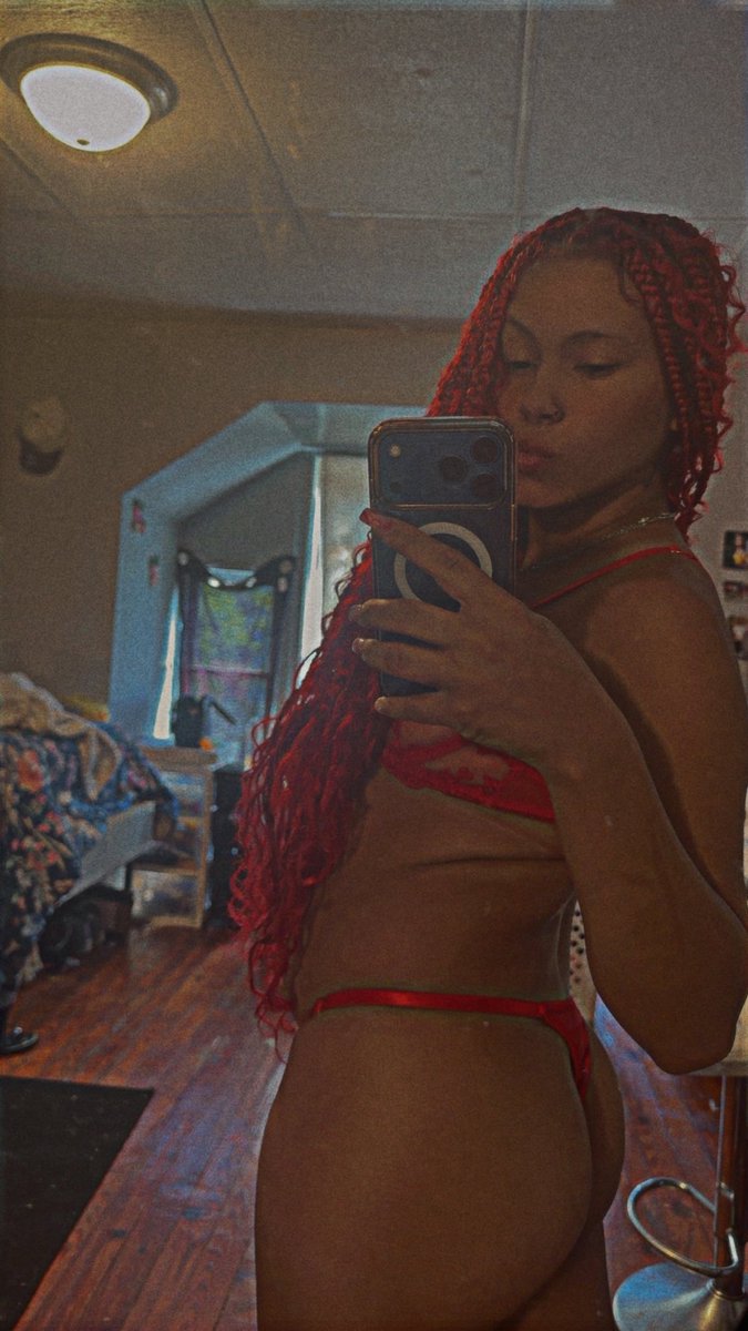 avalid08's tweet photo. hit that only fans link ❤️ https://t.co/P74H4w5dBr https://t.co/HiX5f8XWNJ