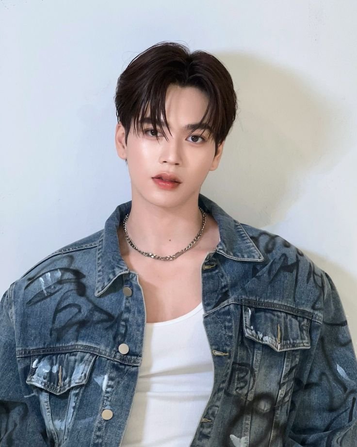 JAM__PLANET's tweet photo. ✨Congratulations to Mark Jiruntanin on being nominated for 2026 The Most Promising Thai Actors

🔗https://t.co/GL7R6u1fO7
⏰End Date:31 August 2026,12 P.M. (BKK)
🎟3 hearts per day by logging in

@markjrtnfanclub @JuniorMarkTrend @JuniorMarkBR @JNM_FC_SUP 
#markjrtn #JuniorMark https://t.co/iHI8OscKxg