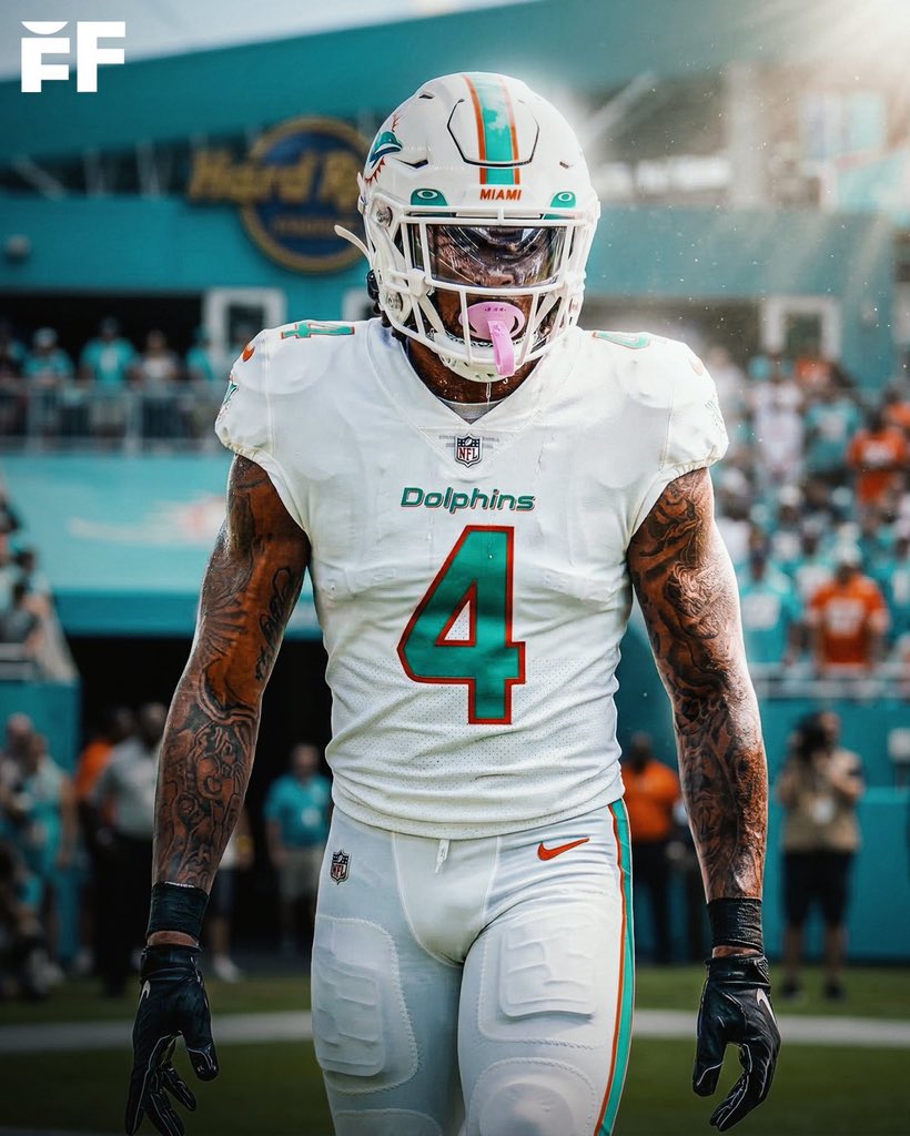 FinsPhanatics's tweet photo. Caleb Douglas and Jeremiah Smith will be the best WR duo in the league next season 🏈 #PhinsUp https://t.co/BJzyPebBmD