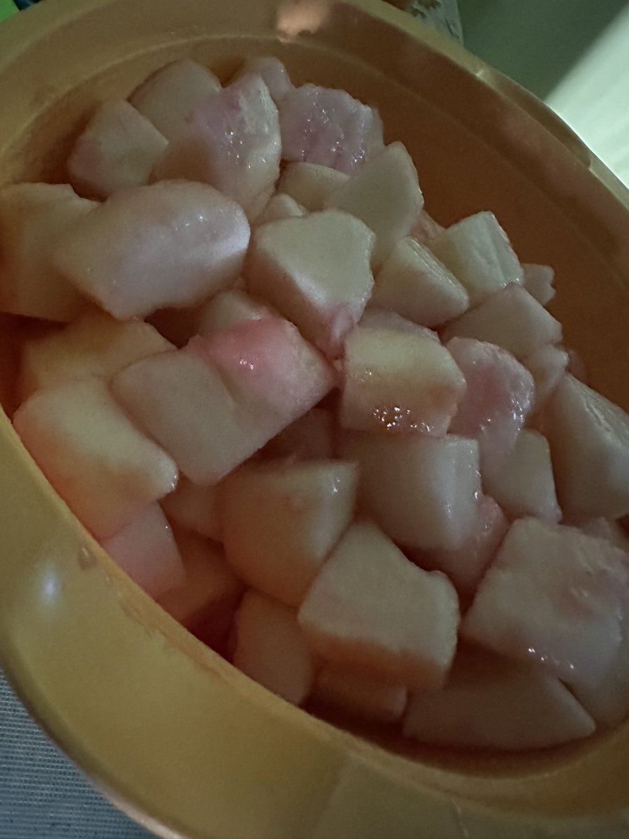 rex_arcadia's tweet photo. Timun yang aku suka https://t.co/Md8Wp3c9tg