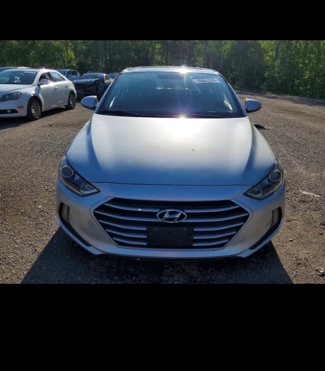 stryka_'s tweet photo. 2017 Hyndai Elantra Sports Edition 
Keyless Entry
Alloy Rims
Engine 2.0
Run And Drive 
Push to Start
Automatic Transmission 
197k km
62,000 Ghs including Shipping https://t.co/mlN3GgEBu1