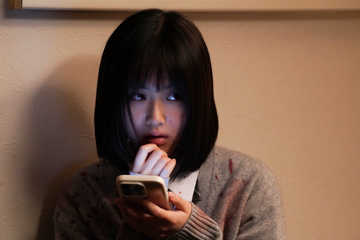 oricon's tweet photo. WEST.重岡大毅＆原菜乃華、
事情聴取を受けて怯える姿映し出す…
⠀
映画『5秒で完全犯罪を生成する方法』
新たな場面写真解禁
https://t.co/dmLSwjquw9
⠀
@5byodeseisei https://t.co/77Rx7kqeem