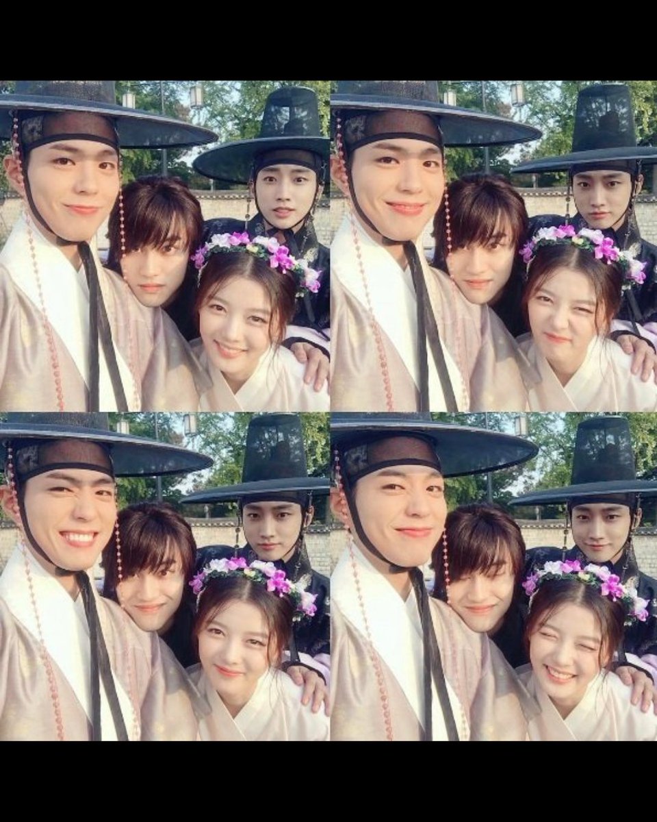 enjoywithkorea's tweet photo. ”雲を描いた月明かり”
パク・ボゴム♥キム・ユジョン
10年ぶりに再会❤️‍🔥

2016年の大ヒット作
『雲が描いた月明かり』が
放送10周年を記念して
特別バラエティに✨

パク・ボゴム、キム・ユジョン、
ジニョン、チェ・スビン、
クァク・ドンヨンの“完全体”が再集結！

パク・ボゴムの提案をきっかけに
5人で江原道・洪川へ1泊2日の旅へ🌿

📺9/16・23 KBS放送

#韓国 #韓国情報 #パク・ボゴム
---------------------------

threadsではより早く、より多くの情報発信中！
https://t.co/ksGgcAGUGn

GTツアー公式LINE🔻
https://t.co/Yls9s9OAiG