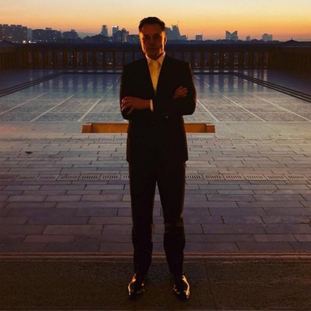 ElonSpaceUS's tweet photo. Would you be confident enough to talk to Elon Musk when you meet him  in person?

A. YES

B. NO https://t.co/ceziQ3OSWi