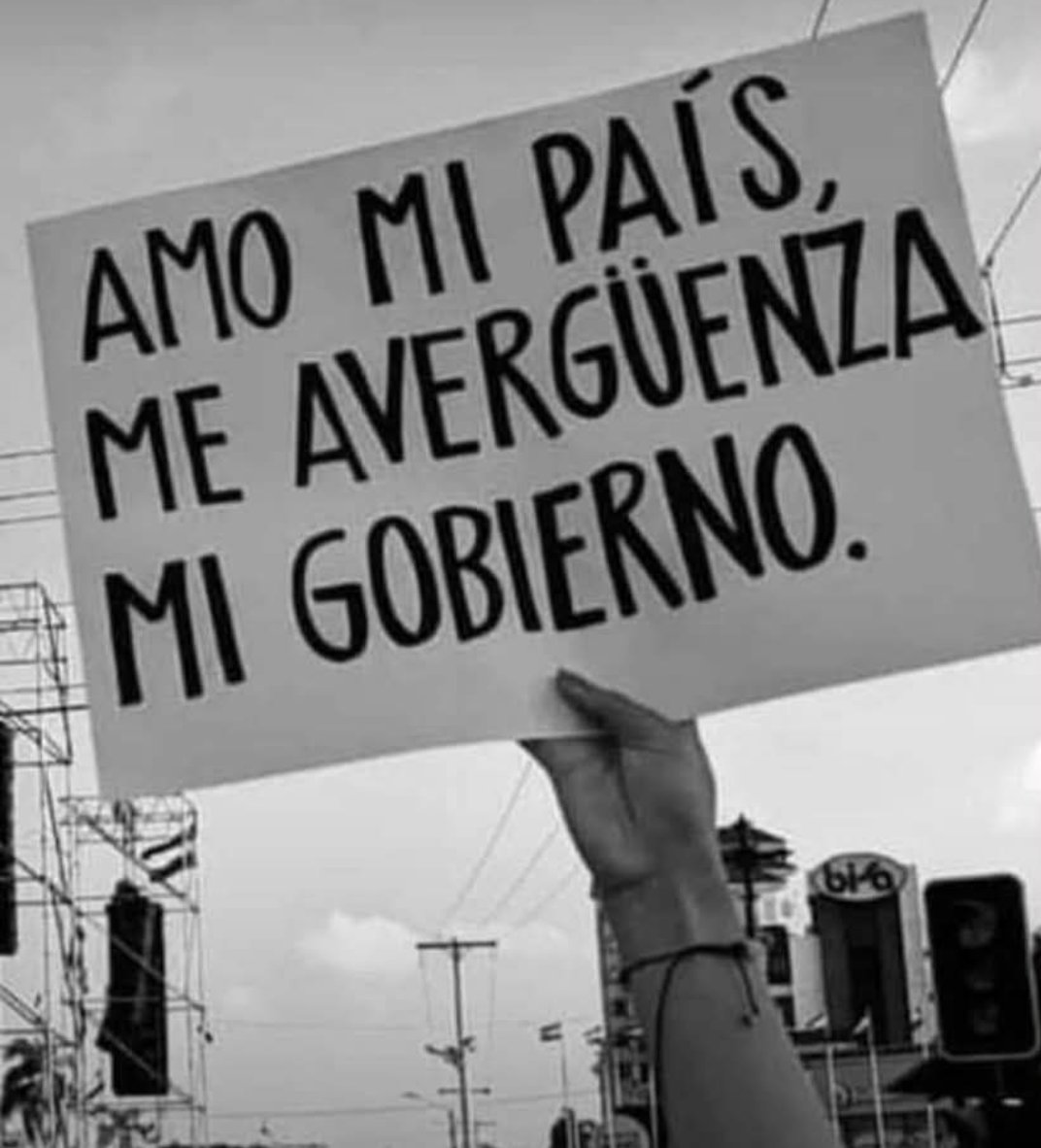 ClaudiaWitte7's tweet photo. Alguien impuesto nunca será humano. Comprobado ya! https://t.co/tPyuQSz4N2