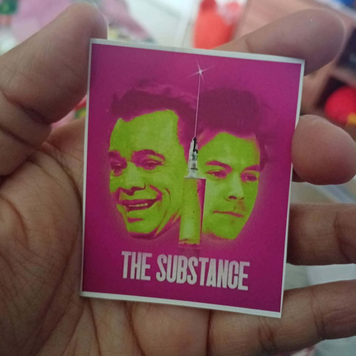 enriqeblancas's tweet photo. jajajajajajaja los freebies de harry styles https://t.co/GLLH1JOHsM
