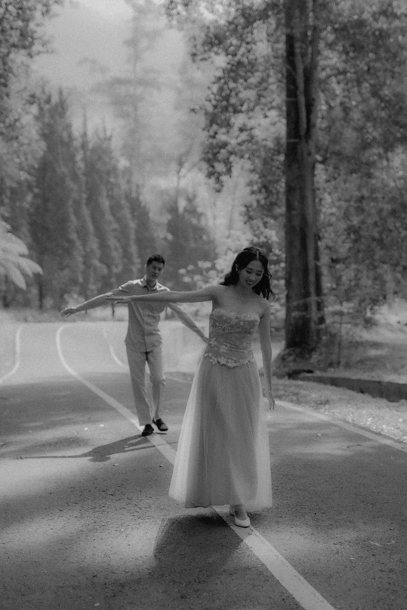 florespeter9823's tweet photo. When I’m with you, I forget the world and just feel alive https://t.co/i1kevxnQAx