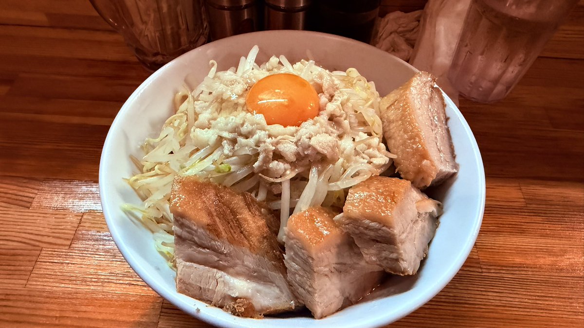 HiDEP41's tweet photo. お久しぶりです

空調終わってた外涼しいー
ユニクロかジーユーか無印で着替え買おう https://t.co/dz6FY16Lnu
