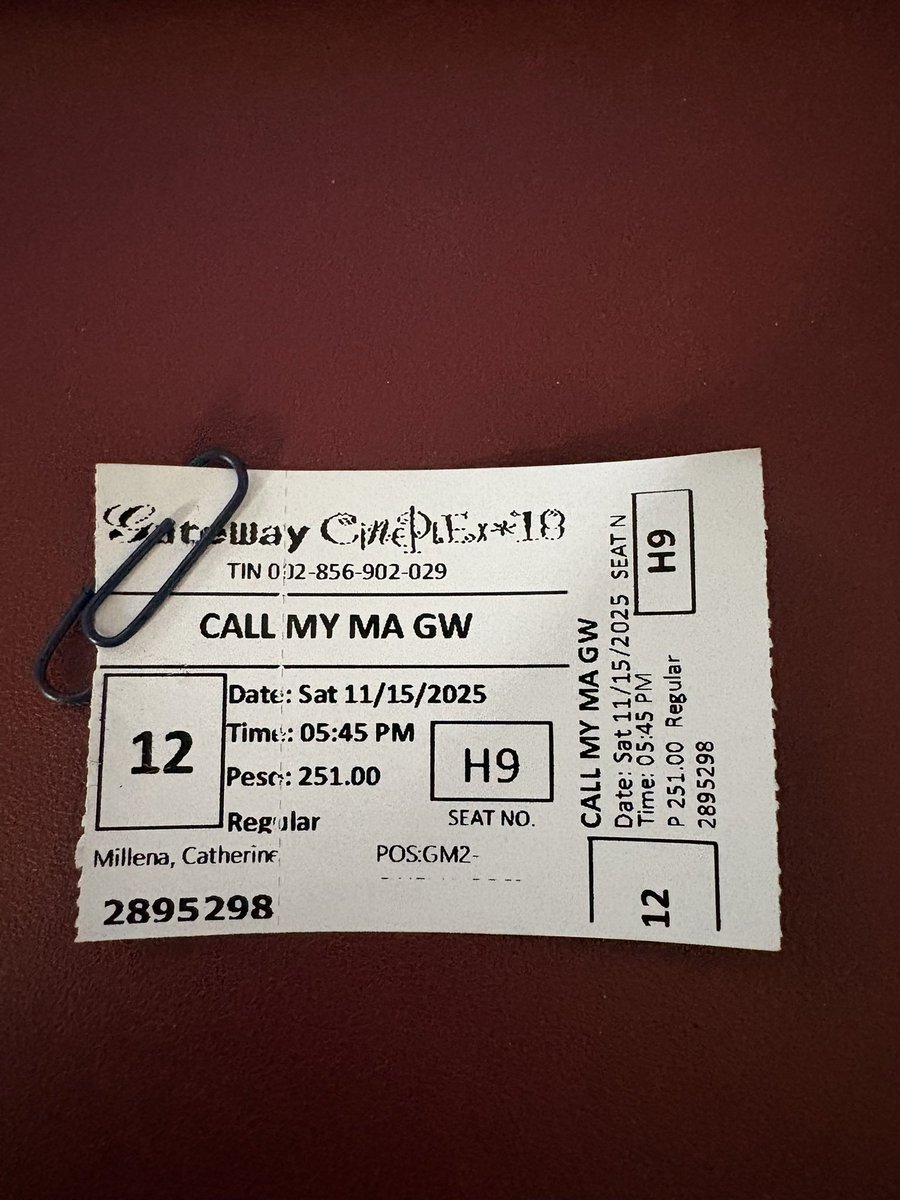 MlLFCENTRAL's tweet photo. happy #CallMyManagerPH day! i went out of my way to see the first 2 eps when they screened at qcinema last year!! i’m so excited to see the rest and share the experience with oomfies! it’s really so fun, direk erik did this adaptation good justice!! ep 1 now streaming! https://t.co/ZRoGgCVsBm