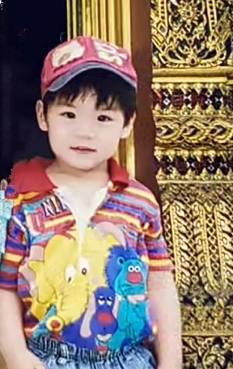 ppkk0069's tweet photo. ปิงตอนเด็กคือตี๋มากกกกกกก
หนุ่มตี๋ ตาแป๋วแต่เด็กเลยอ่ะ
@PKrittanun  #PingKrittanun https://t.co/yf5iOn9szX