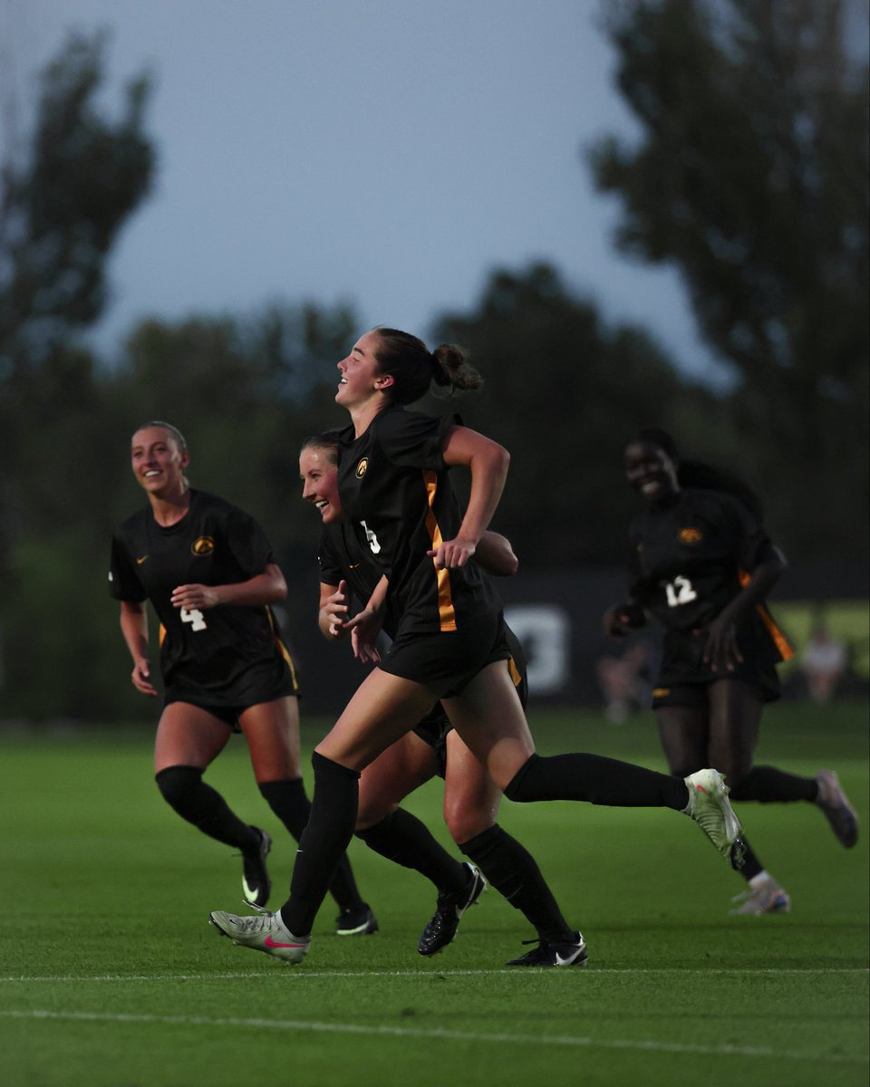 TheIowaHawkeyes's tweet photo. First game of the year 🤝 first dub of the year! 

Way to go, @HawkeyeSoccer 😌 https://t.co/eprjbS75mW