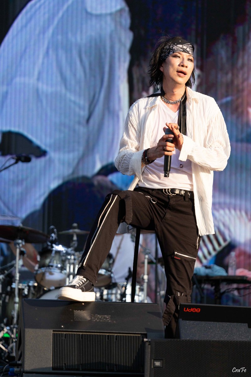 CraFe0915's tweet photo. 260731 제19회 정남진 장흥 물축제 장흥 Rock 페스티벌

너무 미남이야... 

#크랙샷 #빈센트 #Crackshot #Vincent https://t.co/ZNxPjdqz5F