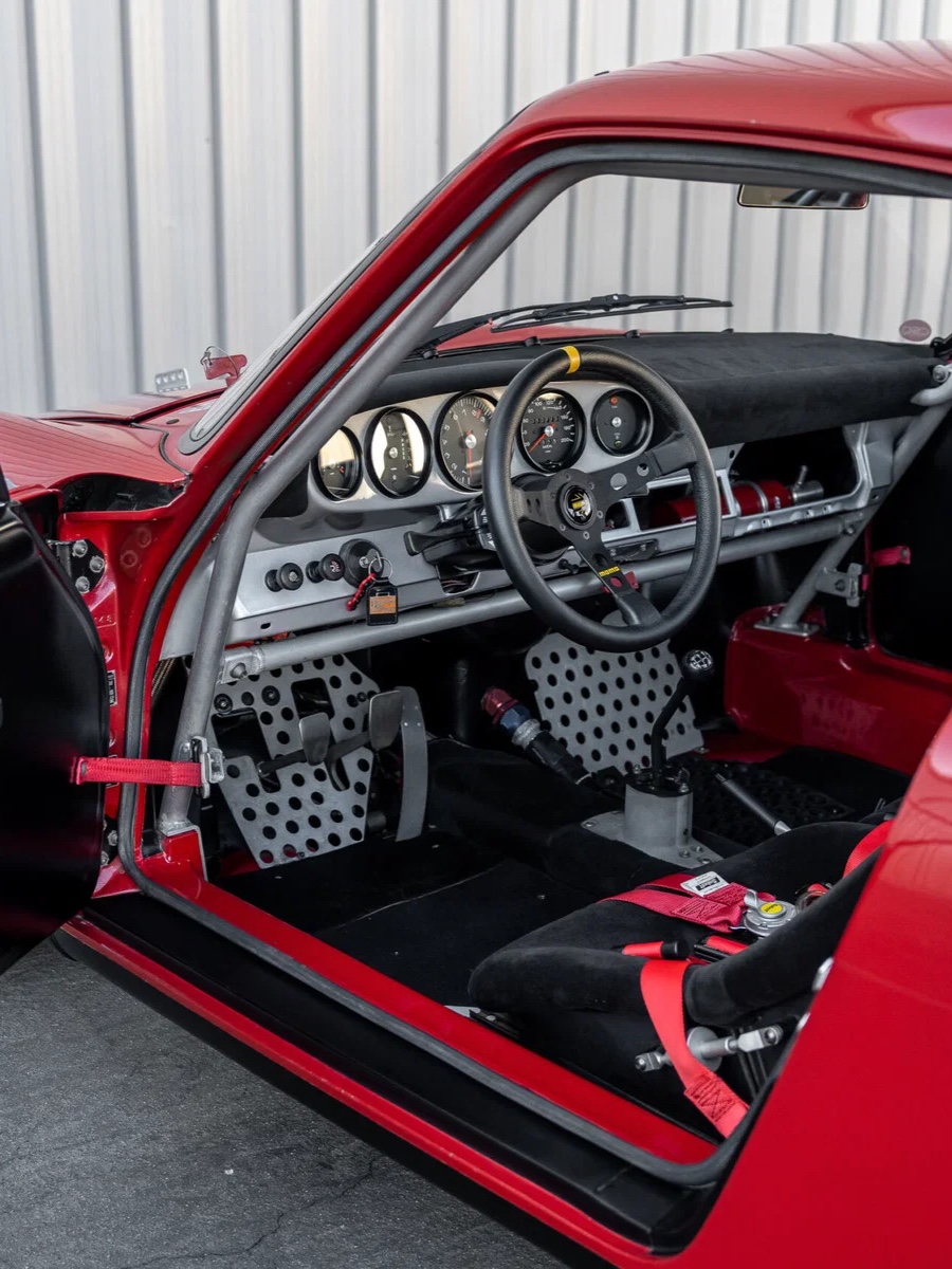 duPontREGISTRY's tweet photo. An ANDIAL-built 3.5-liter twin-plug flat-six making more than 300 hp in a car weighing roughly 1,815 pounds is only the beginning.

Developed over approximately three decades, this 1969 Porsche 912 incorporates genuine Porsche Motorsport components from the 906, 911R, RSR, 917, 935 and 962. 

The result is a deeply engineered early Porsche with a history that runs straight through Southern California Porsche culture and ANDIAL.

Available now through @elferspot.

#Porsche912 #Porsche #ANDIAL #AirCooledPorsche #PorscheMotorsport
