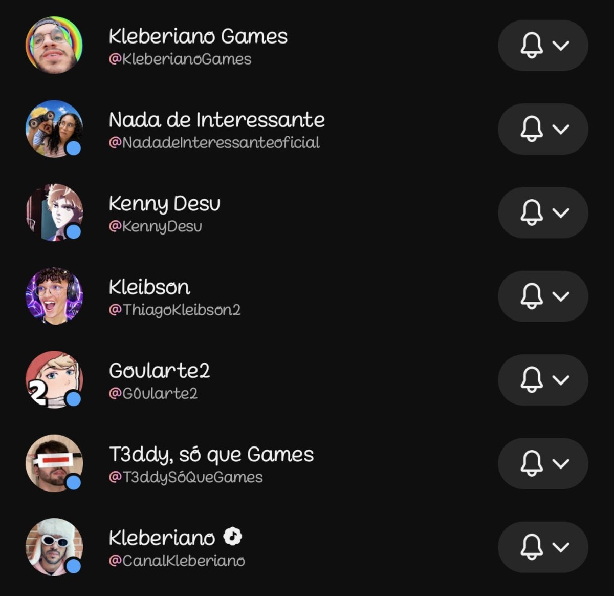 dotsoflove__'s tweet photo. Eu. nao. aguento. mais. so. acompanhar. youtuber. homem. https://t.co/V5pN5jL6Ca