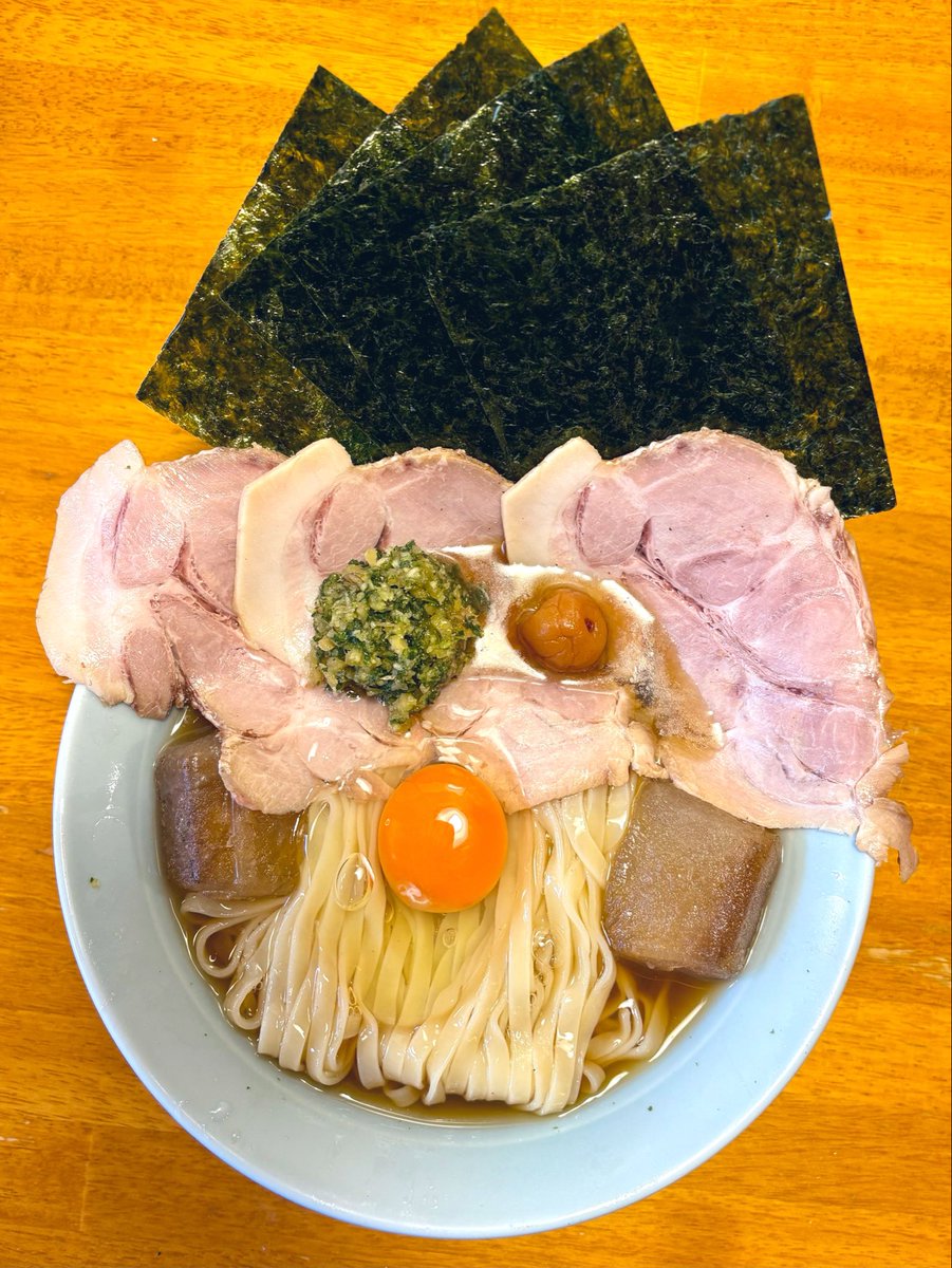 romeo_iocifalla's tweet photo. 豚骨らーめん れん＠伊勢崎市
【限定】2026.7.17
 冷やし昆布水らーめん＋肉増し 海苔増し
🌟極上の一杯💯 https://t.co/Hunodpod00