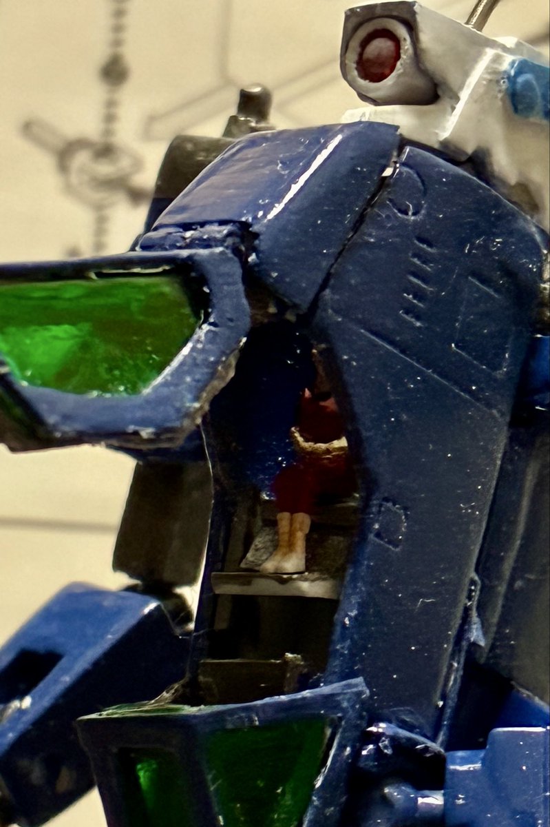HobbyLeef's tweet photo. #ガゼット 完成！(1/4)
荒っぽい仕上げでお目汚しかもですが、ご覧頂けると幸いです｡｡
まずはロボ状態。
変形の都合上、コクピットハッチ開きます。
リプに続きます。
 #ドルバック https://t.co/L44vC9t9MQ