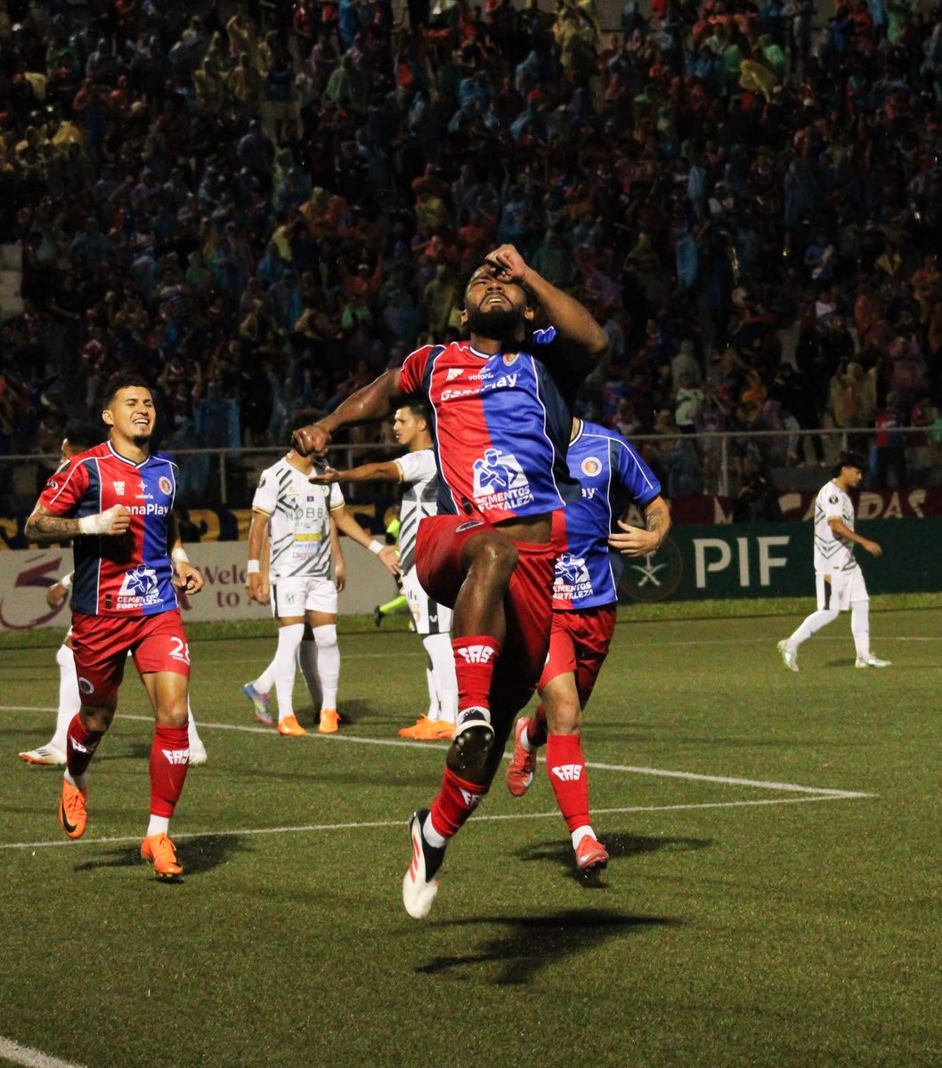Laselecta__'s tweet photo. 🐯🟥🟦 ¡El festejo de Miguel Murillo, tras anotarle al Verdes F.C. de Belice!
📸: Abigail Ramírez.
#CopaCentroamericana
#CDFAS #VerdesFC https://t.co/eFdPE2S0nH