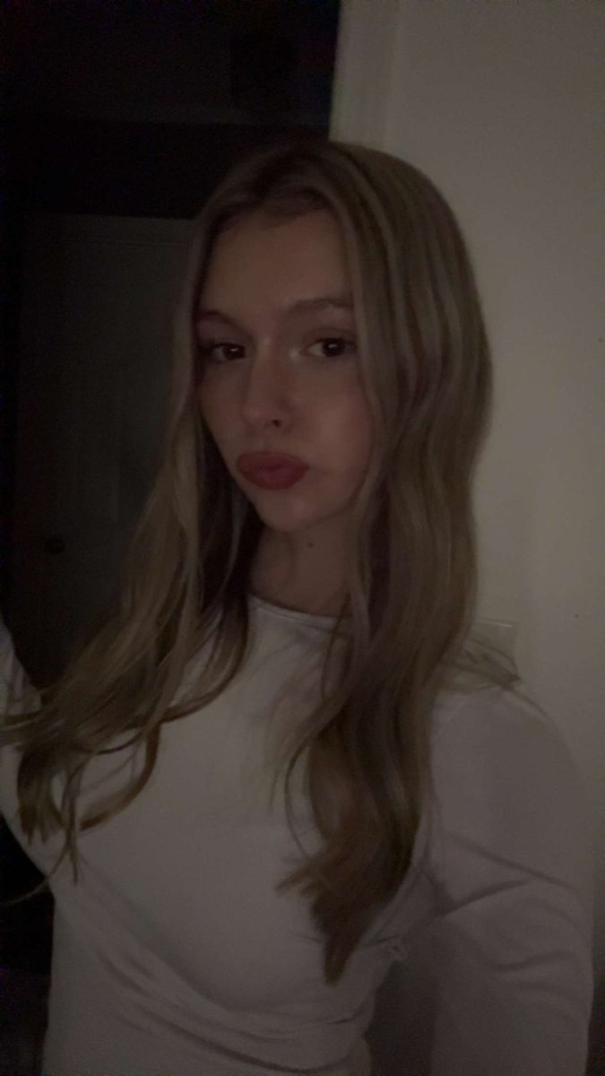 needtributes19's tweet photo. Slut needs a big load all over her face- dm me to tribute, caption, edit, or talk abt her, #cum #bbc #bwc #cumtribute #cumtrib #trib #tribute #slut #cheating #snowbunny #jerktribute https://t.co/4HSYQqjIvO