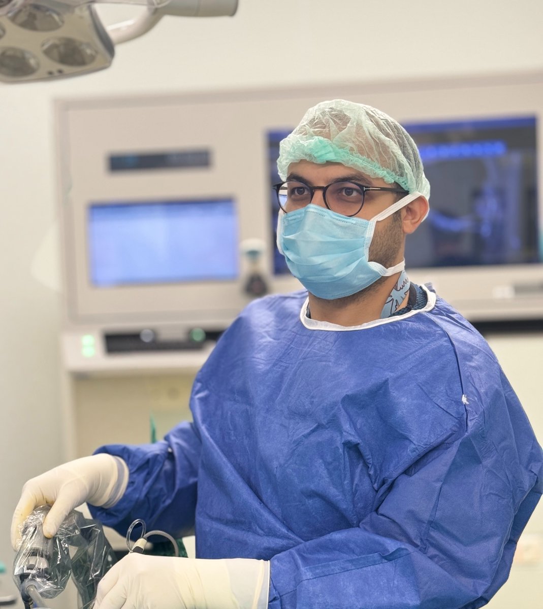 AAOS1's tweet photo. Say hello to @melihatalay of @ankarasehirhast, our International Resident Member of the Month!

Dr. Atalay enjoys traveling, drone photography, and snowboarding. He also has a collection of drone footage from different countries he's visited.

Learn more: https://t.co/7gYKeTcqaZ https://t.co/ZZ36J6pu61