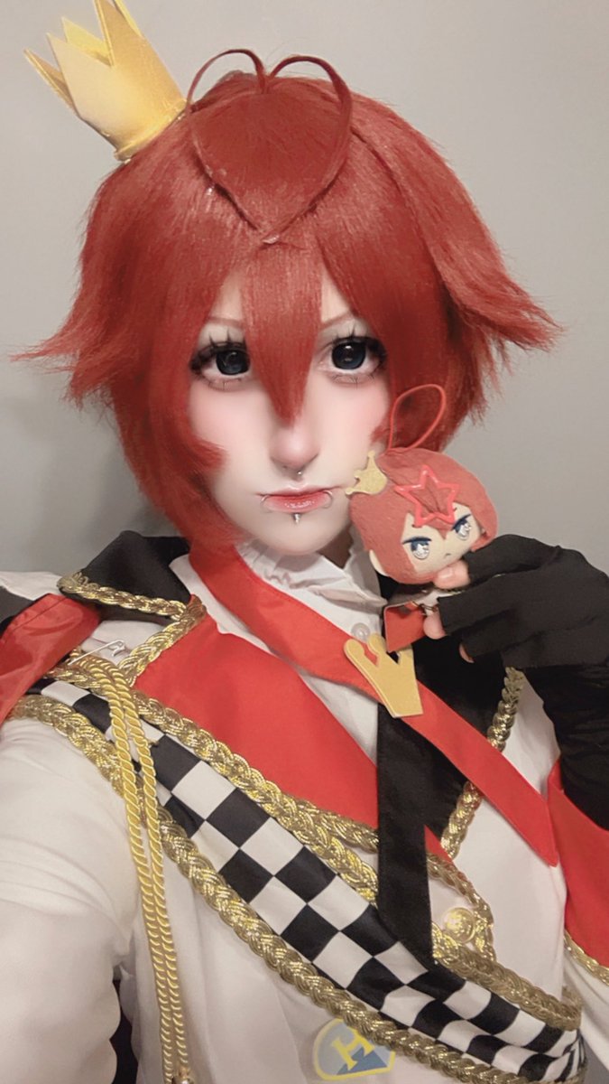 shironemii's tweet photo. riddle >< https://t.co/LBouLbRqQg