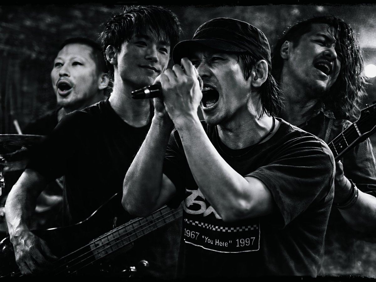 Variouscolors1's tweet photo. Various Colors Vol.24  8月23日(日)の出演者の紹介です。

バンド名 O2F

O2F（オーツーエフ）は福岡で結成されたラウドロックバンド。

前身バンドを経て2026年に現体制・現名称へ。

エモ、メタル、パンク、ポップ、オルタナティヴを取り入れたサウンドを展開。 https://t.co/fg0E1E2JgC