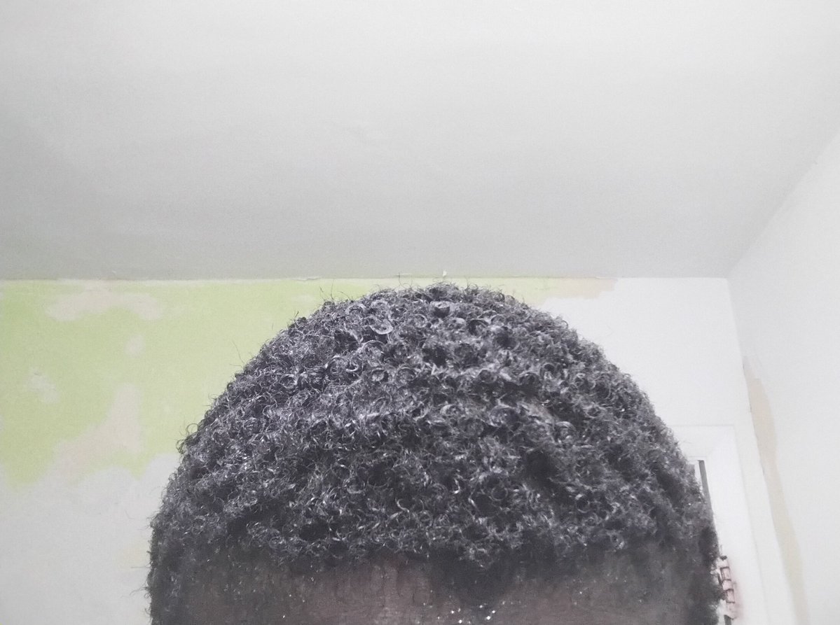 c0nd4minator_'s tweet photo. The most uncurliest curliest hair yall ever seen https://t.co/4NKP4fbOuY