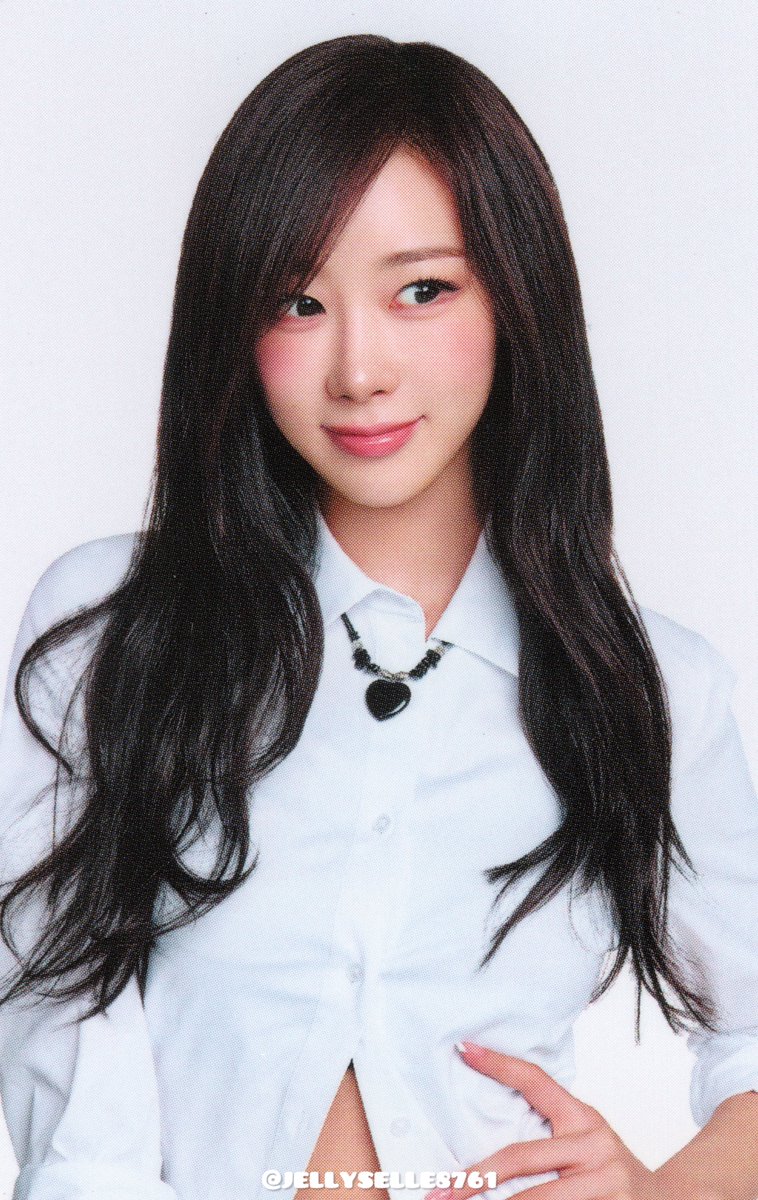 JELLYSELLE8761's tweet photo. [MY CLASSMaeTE JP FANMEETING]
RANDOM TRADING CARD
#지젤 #GISELLE https://t.co/0H826Brj8b