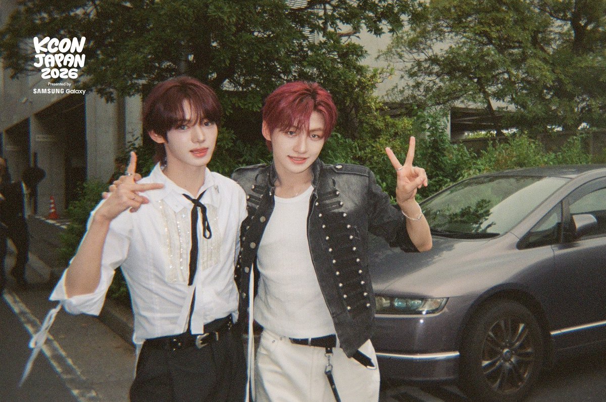 haonjihoon's tweet photo. The busy schedules, the excitement backstage, the laughter shared between moments, and the feeling of standing in front of people who came to see us—all of it seems to exist inside these frames. https://t.co/LAbJjVSdWg