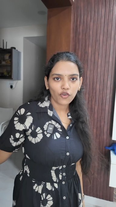 RishiOfficial_1's tweet photo. Her cooking reels are very popular in insta &amp; YouTube 💯🤤 best chef 👩‍🍳 https://t.co/rqPU4D6RGN
