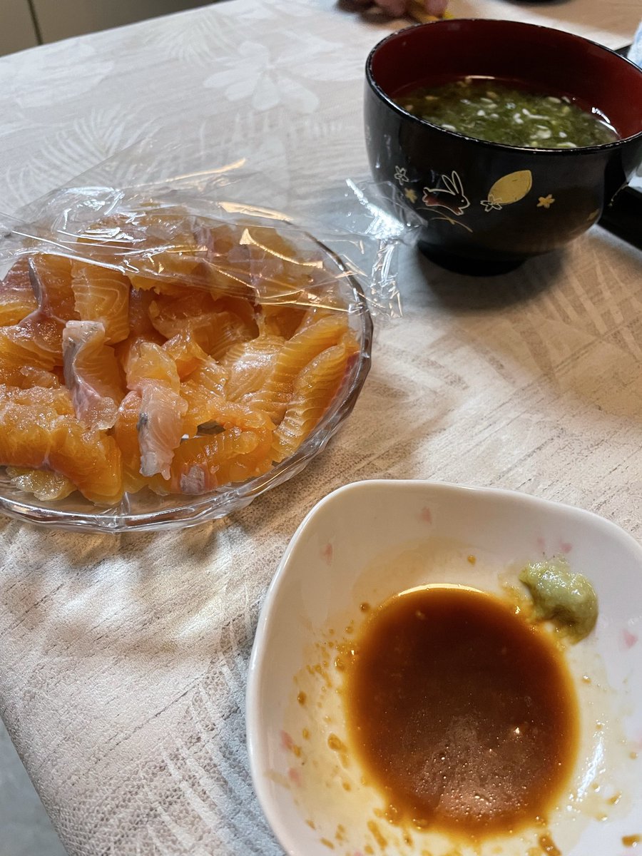 ignition_tanaka's tweet photo. 裾パの魚美味い https://t.co/GvghD4Dfof