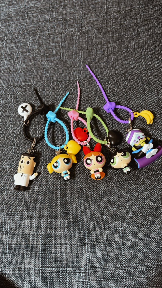 mdthmami's tweet photo. かわええ〜🩺🩵❤️💚🍌
コンプできましたっ♡
#パワパフガールズ
#パワパフガチャ https://t.co/DOhYzarCNq