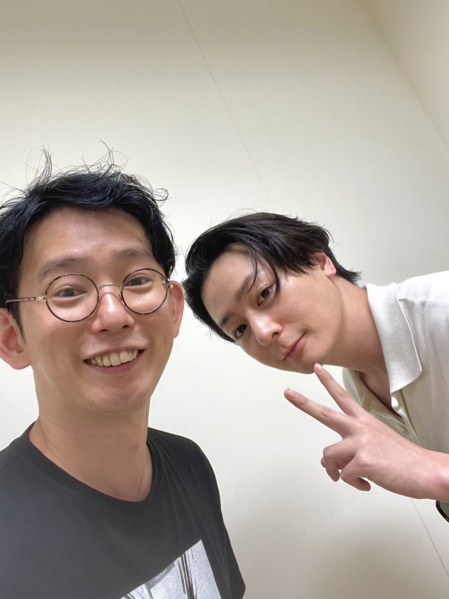ashizawamuneto's tweet photo. エキサイティングサマーin ワジキ！
ありがとうございました。
毎年タッグを組んでいた犬飼くんとラスト撮らせてもらった！
また別の現場で会えるようがんばる。

素敵な機会を沢山頂いたエキサマ！ありがとう！！
#エキサマ2026 https://t.co/EYDSSrqm7M