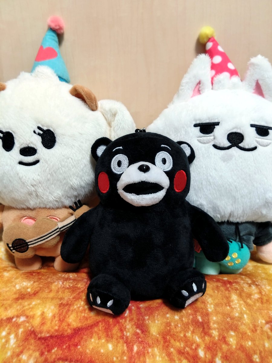 rosemarimimi's tweet photo. 家族が福岡へ行ってきたので、くまモンを買ってきてくれました☺️

熊本じゃないけどね

福岡だけど、くまモン

くまモン可愛い🧸💕 https://t.co/rqfqbY8UBc