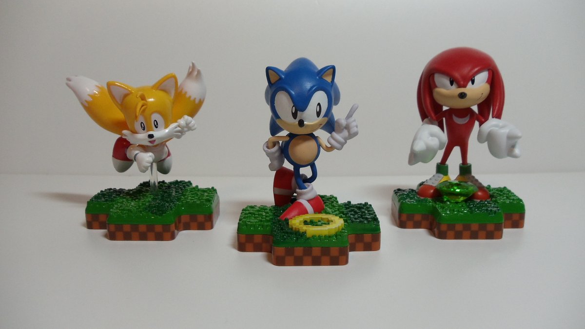 sonicfans_de's tweet photo. Sonic the Hedgehog Totaku Figures from GameStop.
Nr. 10 Sonic
Nr. 20 Knuckles
Nr. 21 Tails
#sonicthehedgehog #sega #totaku #gamestop #merchandise #soniccollection #soniccollector https://t.co/3lwwMyR1XZ