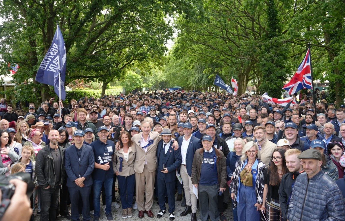 RestoreBritain's tweet photo. Restore Britain is six months old day.

What we have achieved in half a year is incredible, it has never happened before.

Historic growth.

We are just getting started. https://t.co/ZBJDHIguKB