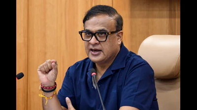 MoliDeka's tweet photo. ASSAM: CM Himanta Biswa Sarma said boundary disputes involved 123 areas. Issues in 71 have been resolved, while 52 remain disputed.
#Assam #BorderDispute #AssamArunachal #NortheastIndia #BreakingNews https://t.co/hqwFBwQiE5