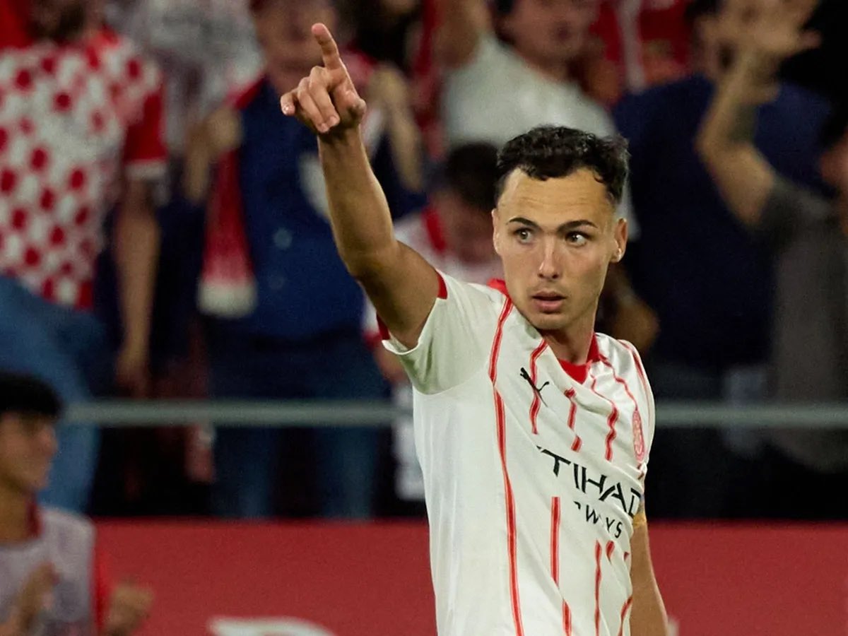 sanchis14's tweet photo. 💰VCF y Girona siguen negociando por Arnau Martínez. La cosa no iba a ser fácil como ya os comenté.

🇫🇷Como detalle. El OLYMPIQUE DE MARSELLA se ha querido meter en la operación y ha hecho una muy buena propuesta a Arnau.

El lateral la ha frenado. Prioriza el VCF ahora mismo y ver si llegan a buen puerto con el Girona para venir aquí.