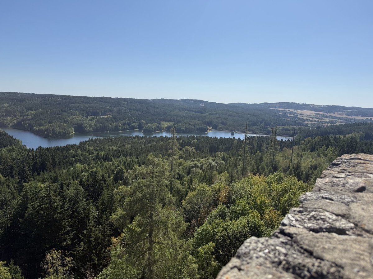 dacicko's tweet photo. Vodní nádrž Landštejn, dnes 13.8.26 https://t.co/FysPpBK2NS