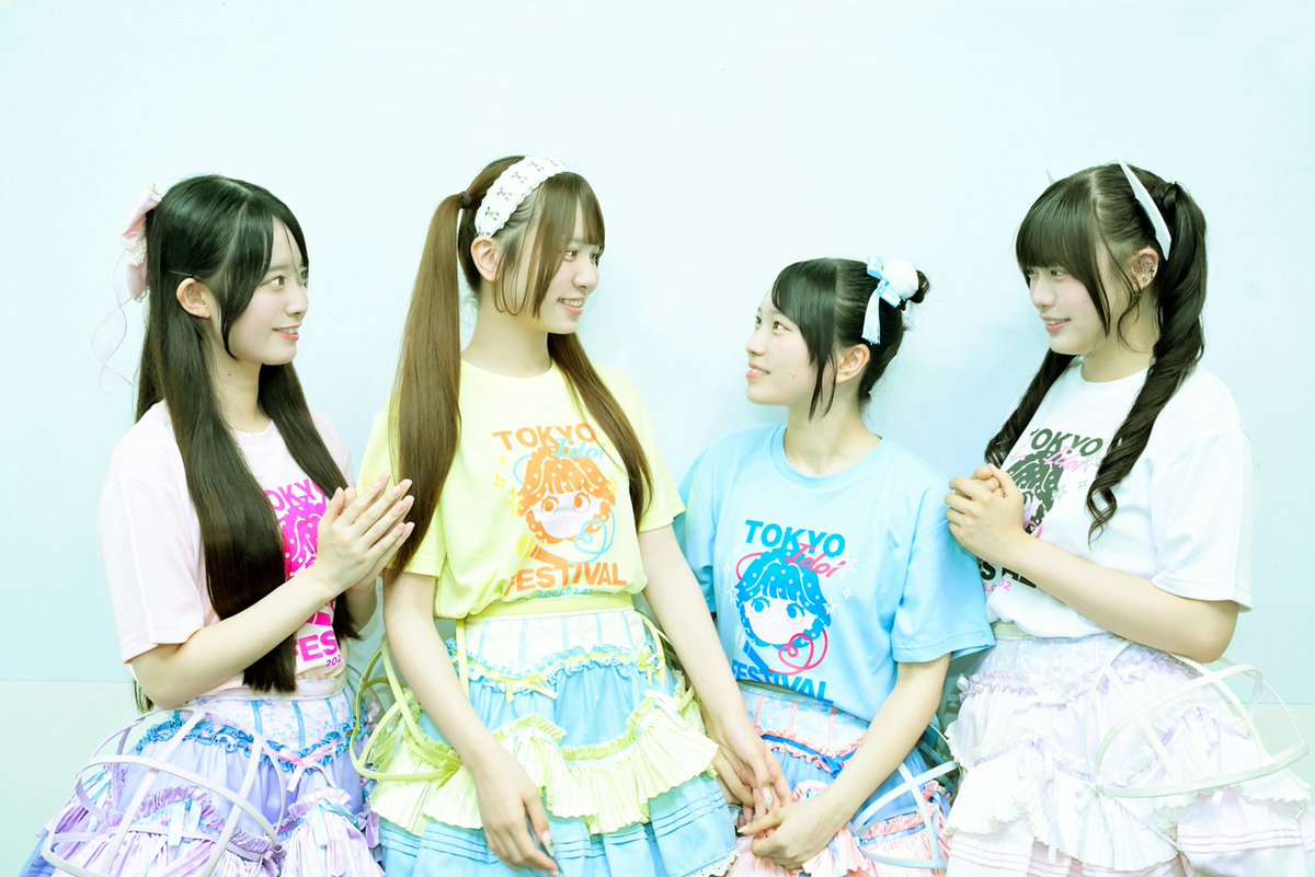 thetvjp's tweet photo. #ChumToto(#チャムトト)、初出場のTIFは「人の量と熱量がすごい！」 熱狂のステージと、夏を彩る3曲の魅力を語る 

#詩之宮かこ #瀬崎くるみ #柏葉れん #宮原梓 @chum_toto 

▼インタビューはこちら
https://t.co/rFHzYFDgih https://t.co/zXZX27GNBH