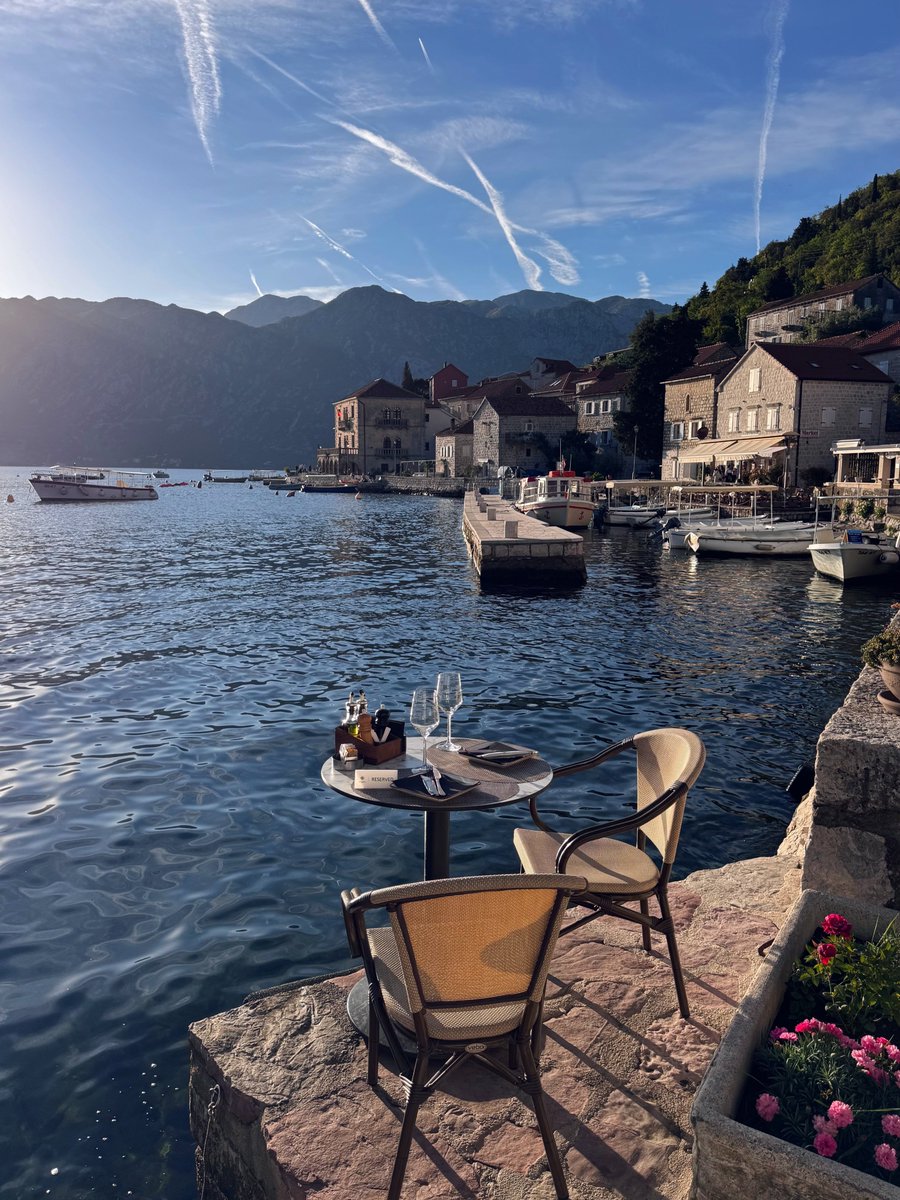 cozyycabin's tweet photo. Montenegro https://t.co/JEmAuGY5NE