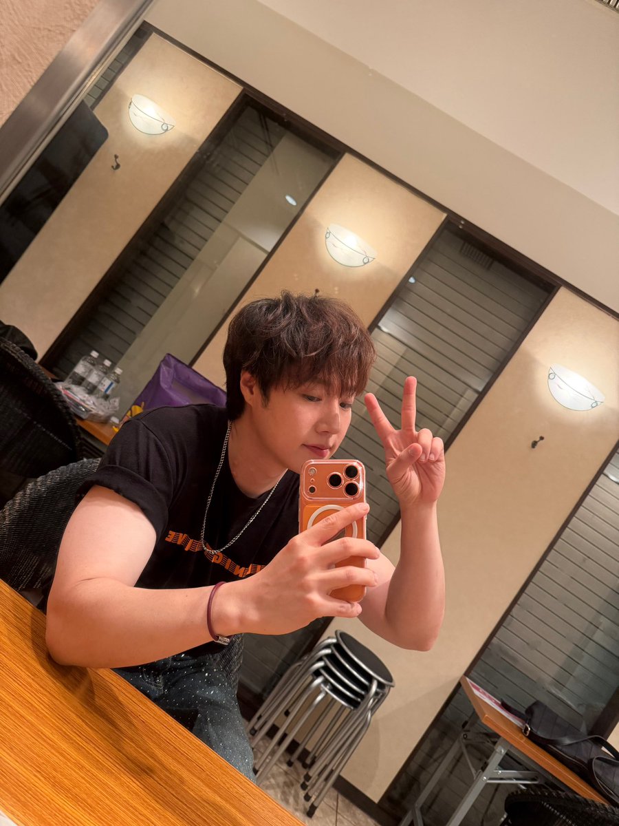 Mcreator_'s tweet photo. 東京リリイベありがとうございました♪
今日もCDの予約を受けてもらいました。
10/13のリリースをお楽しみに❤️ https://t.co/3aLqFKMyx9