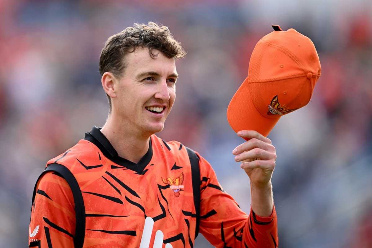 CricCrazyJohns's tweet photo. HARRY BROOK × IPL 😍

- Harry Brook confirms he will definitely think about playing in IPL in future. [Cricinfo] https://t.co/81bZLZdnnS